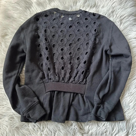 SEA NEW YORK Eyelet Pullover Sweatshirt Size XS - Picture 3 of 7